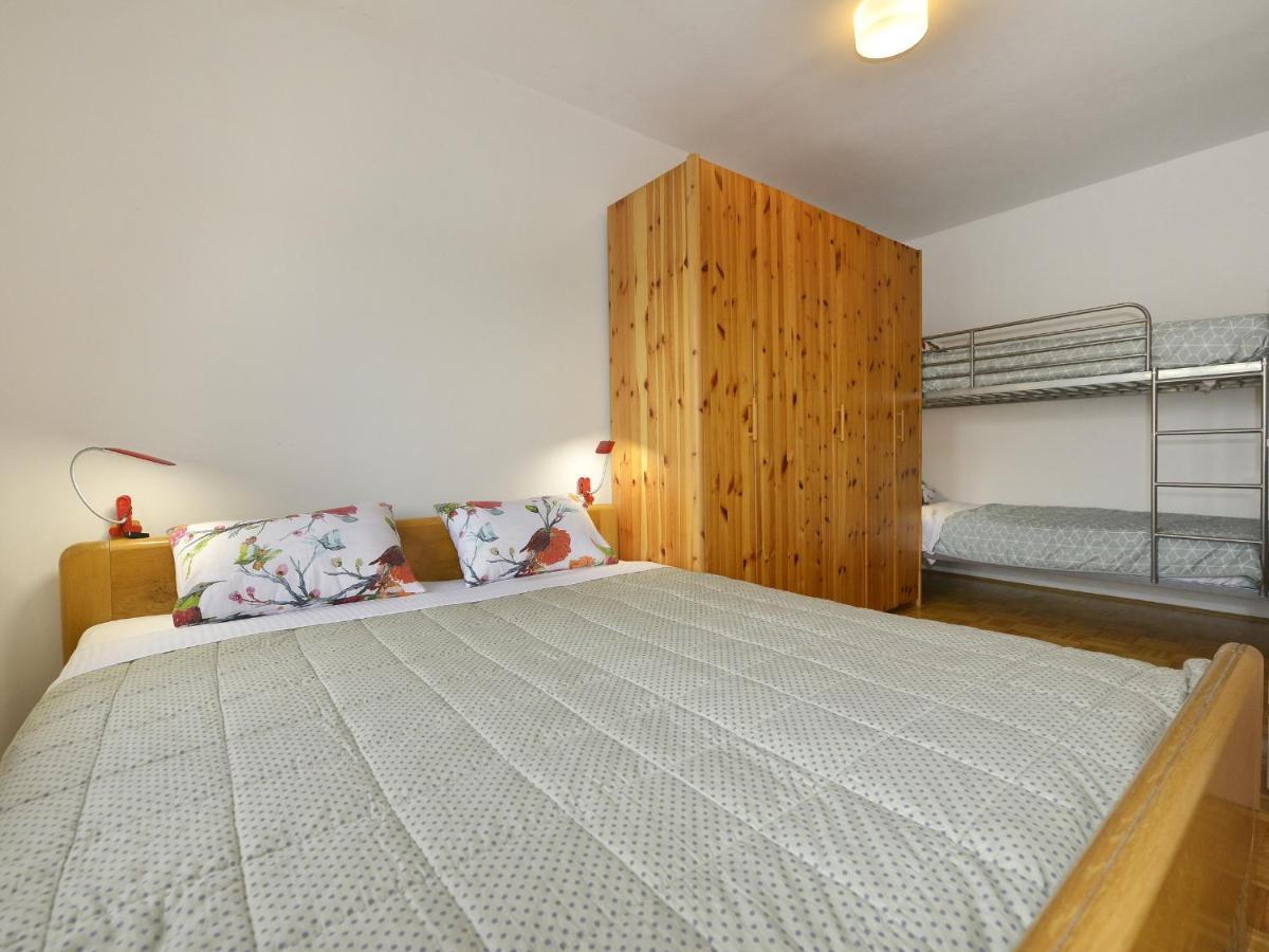 Apartman Kuki Πόρετς Εξωτερικό φωτογραφία
