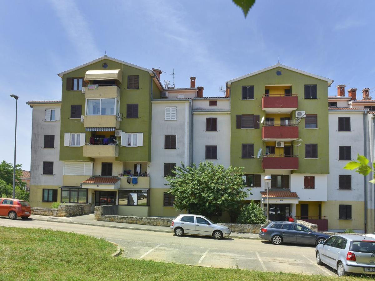 Apartman Kuki Πόρετς Εξωτερικό φωτογραφία